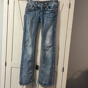 Girls rock revival jeans